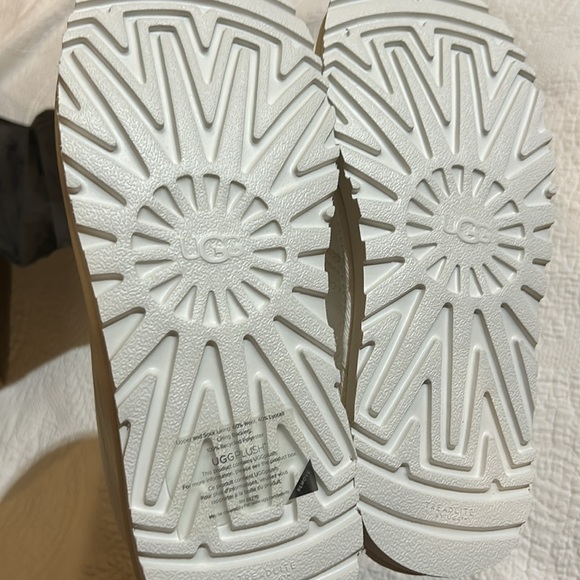 Ugg Neumel Men’s size 10. NWT - Picture 10 of 13